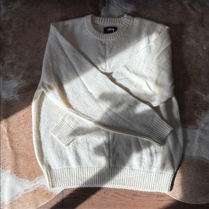 Stussy Men's Off-White Crewneck Sweater